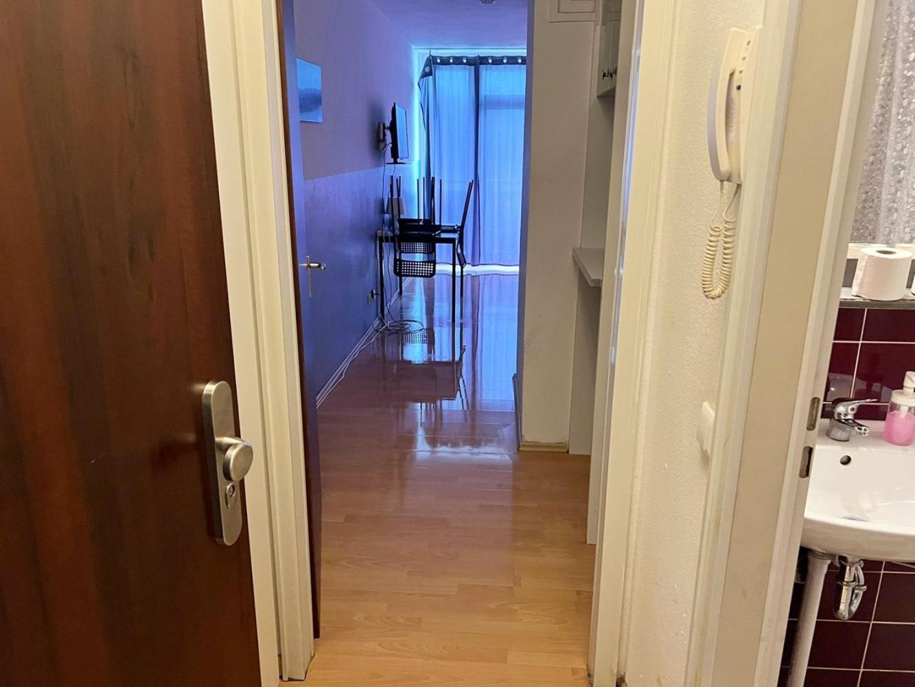 Budget Apartments Deutz Colonia Esterno foto